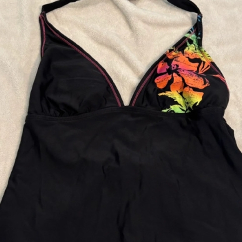 A Classy Chic Boutique Black Floral Long Sleeve Dress